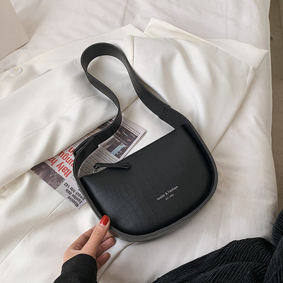 Γυναικεία τσάντα από έκο δέρμα