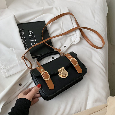 Γυναικεία μοντέρνα οικολογική δερμάτινη τσάντα με αγκράφες