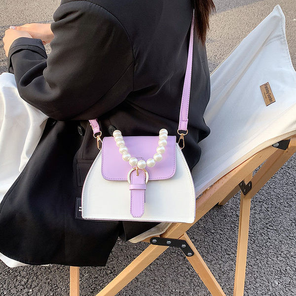 Geanta de dama eleganta cu catarama si perle