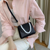 Sieviešu ādas soma ar pērlēm dažādās krāsās