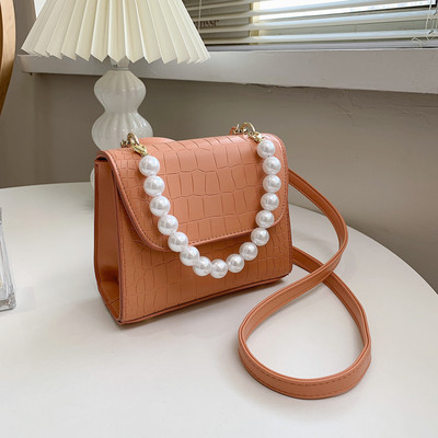 Sieviešu ādas soma ar pērlēm dažādās krāsās