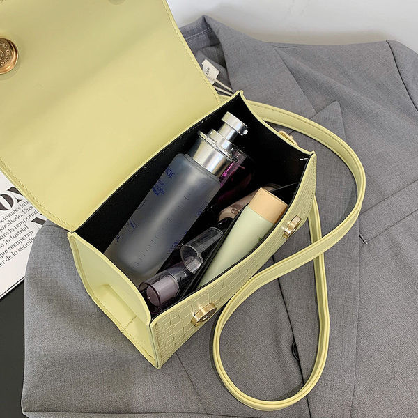 Sieviešu ādas soma ar pērlēm dažādās krāsās