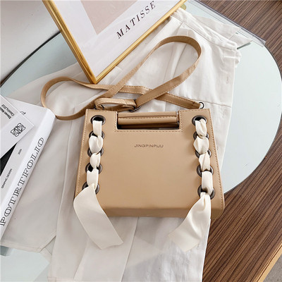 Sieviešu moderna plecu soma