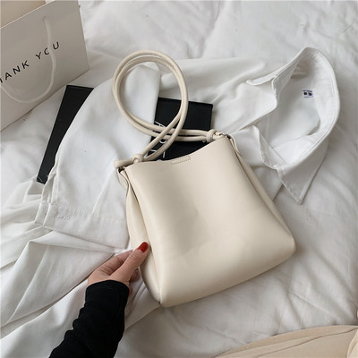 Γυναικεία τσάντα νέο μοντέλο - κλασικό μοντέλο