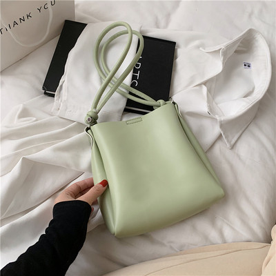 Γυναικεία τσάντα νέο μοντέλο - κλασικό μοντέλο