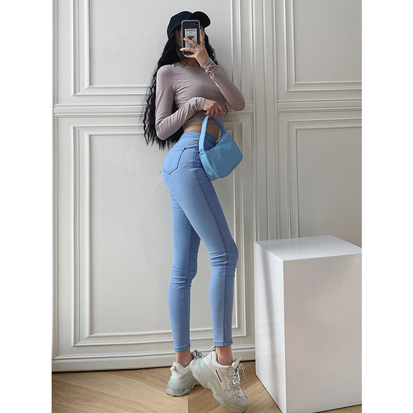 Νέο μοντέλο ελαστικά γυναικεία τζιν σε τρία χρώματα