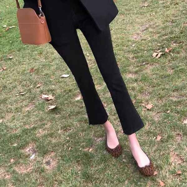 Blugi de dama de culoare neagra - cu talie inalta