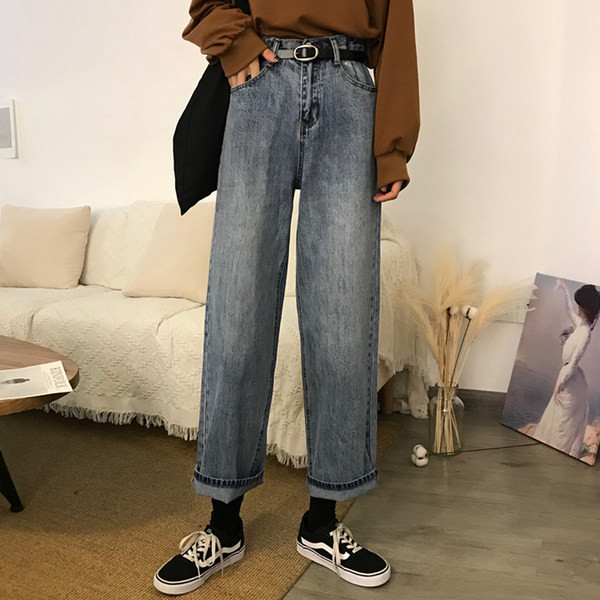 Model larg de blugi de dama cu talie inalta si lungime 9/10