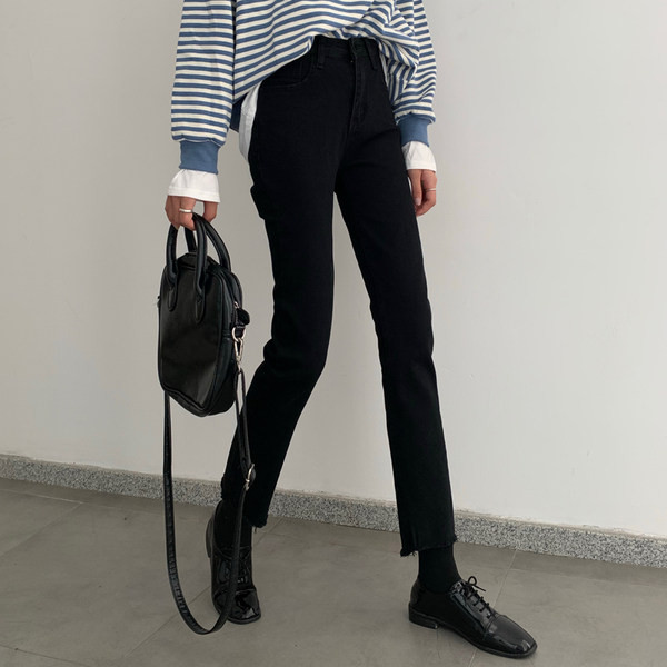 Sieviešu džinsi ar augstu vidukli un 9/10 garumu