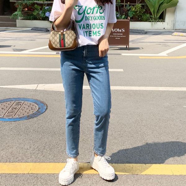 Blugi casual cu talie inalta - in culoarea albastra