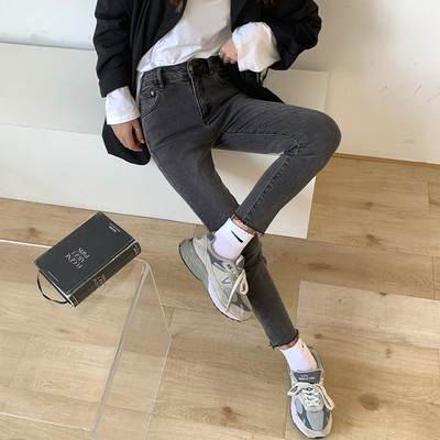 Νέο μοντέλο γυναικεία τζιν με ψηλή μέση