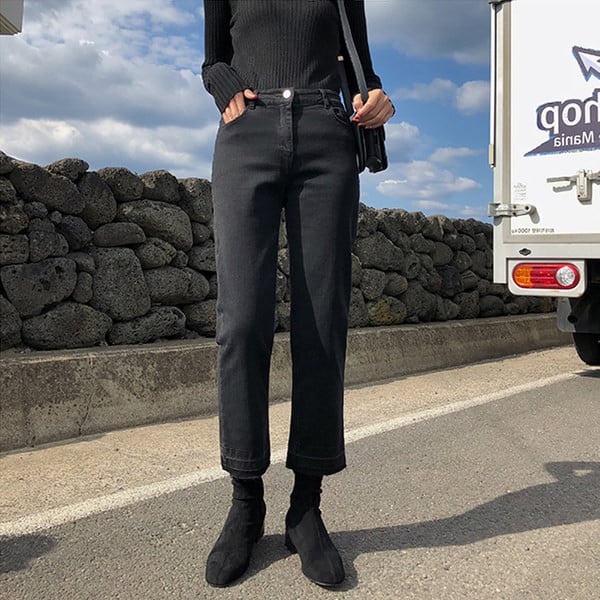 Taskute ja kõrge vöökohaga vabaaja naiste teksapükste sirge mudel