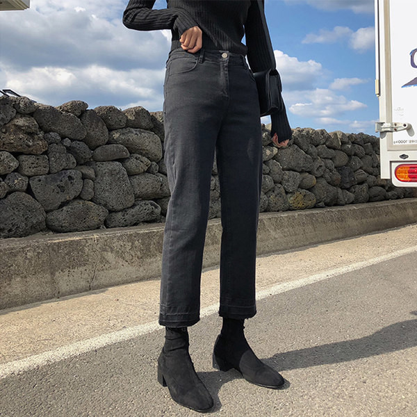 Taskute ja kõrge vöökohaga vabaaja naiste teksapükste sirge mudel