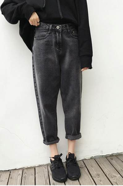 Blugi largi de dama cu talie inalta si nasture