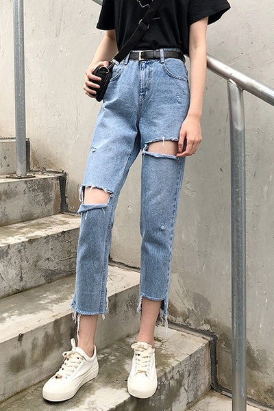 Blugi moderni model drept cu motive rupte