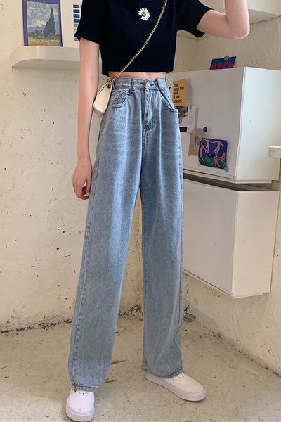 Plašs sieviešu ikdienas džinsu modelis ar augstu vidukli