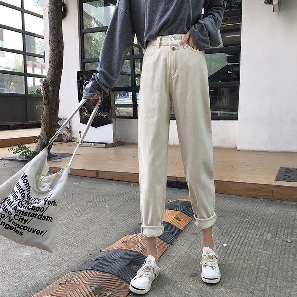 Blugi de primavara in culoare deschisa - model larg