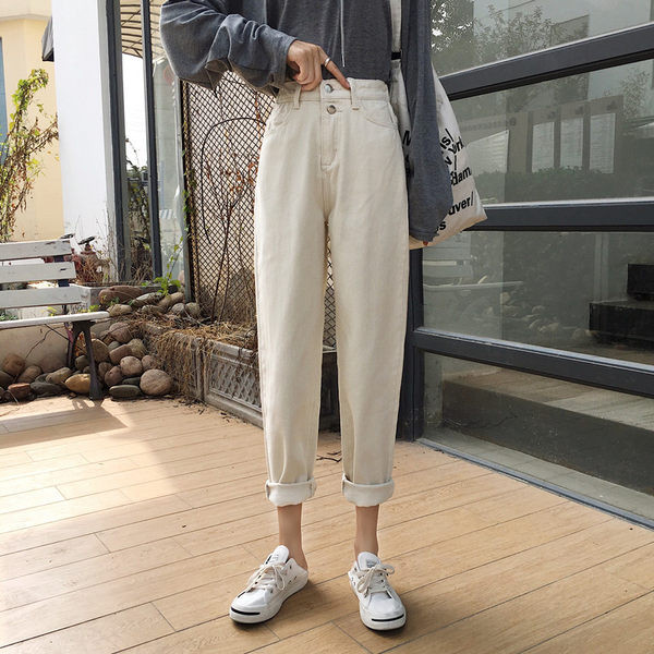 Blugi de primavara in culoare deschisa - model larg