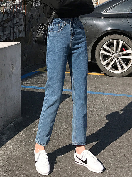 Blugi de primăvară de damă cu talie înaltă - un model curat