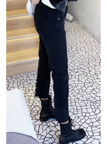 Blugi de dama cu nasturi si talie inalta - in culoarea neagra