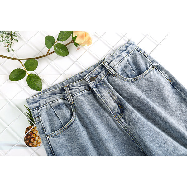 Blugi de dama cu buzunare si motiv rupt in albastru