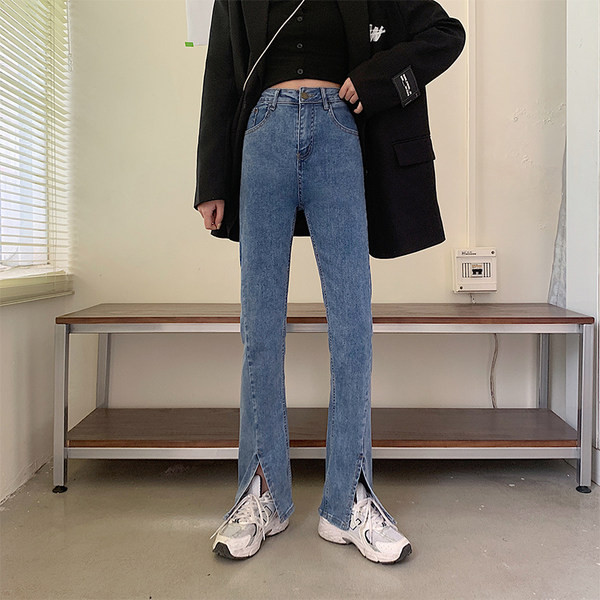 Γυναικεία μοντέρνα τζιν με σχισμές και ψηλή μέση