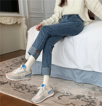 Γυναικεία casual τζιν με υψηλή μέση και μήκος 9/10