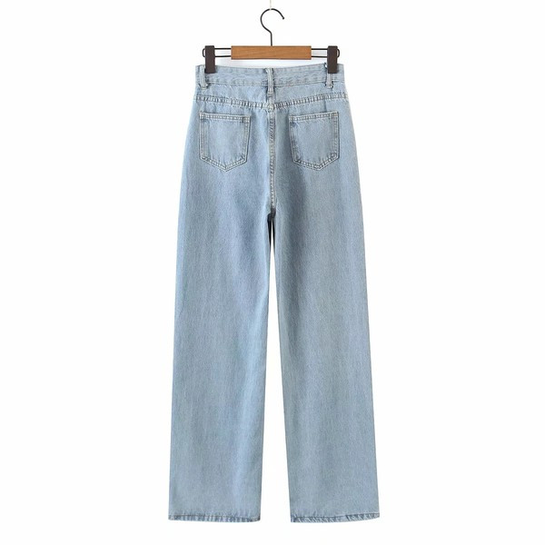 Ευρύ μοντέλο καλοκαιρινά τζιν με σκισμένα μοτίβα