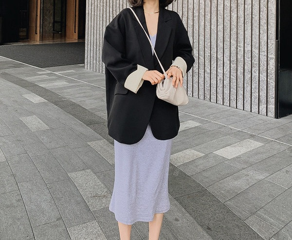 Geaca moderna de dama model lung uni cu buzunare