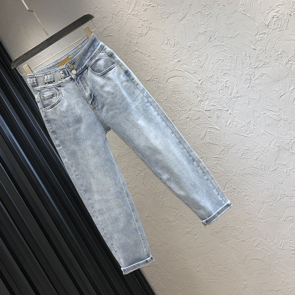 Blugi de dama cu buzunare si nasture