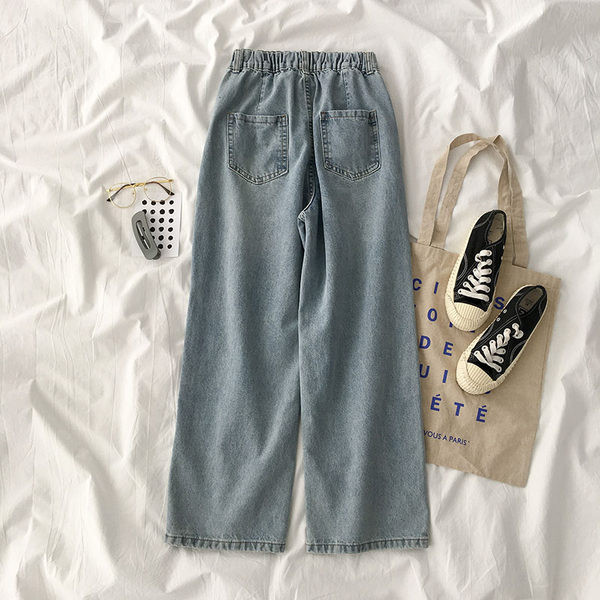 Τζιν γυναικεία με ελαστική μέση και κουμπιά