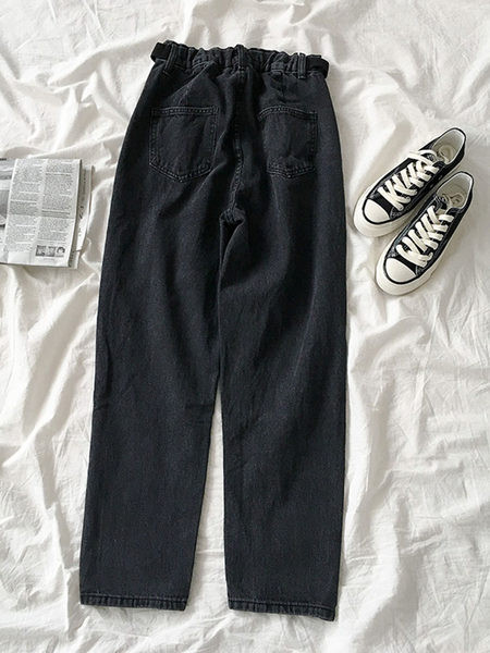 Sieviešu platie džinsi ar kabatām un elastīgu jostasvietu