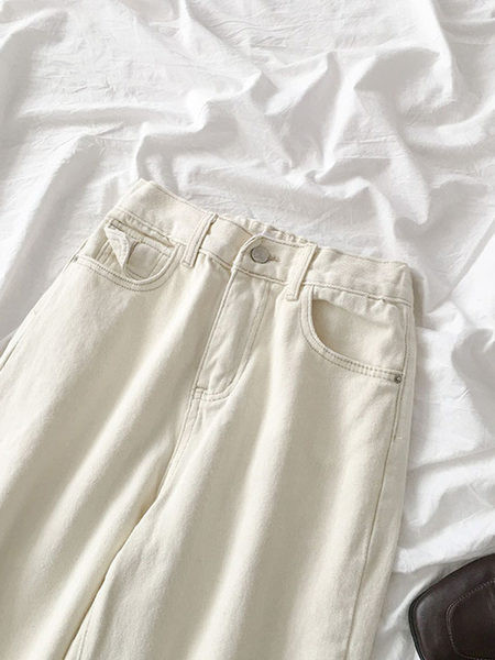 Sieviešu platie džinsi ar kabatām un pogu