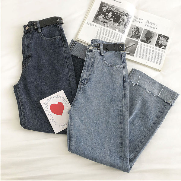 Blugi de dama model drept cu talie inalta si buzunare