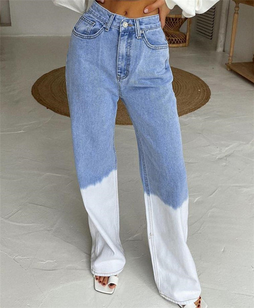 Model larg de blugi in culori irizate