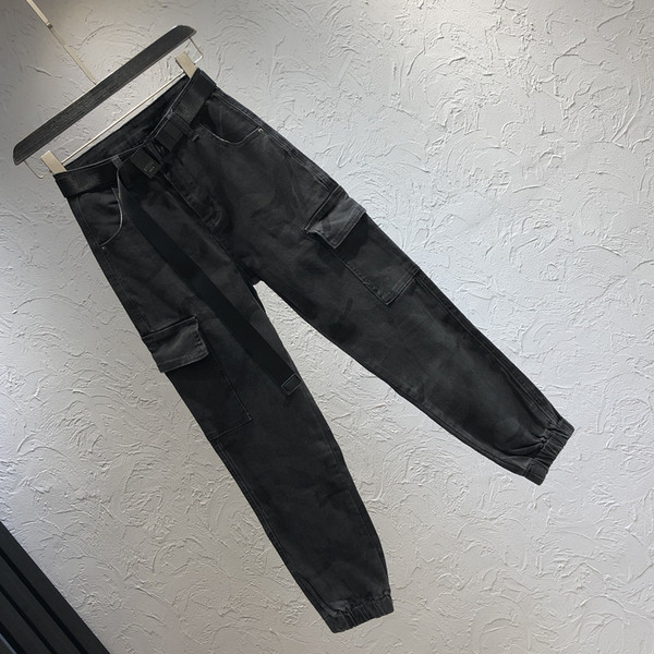 Model nou de blugi de dama cu buzunare laterale si curea