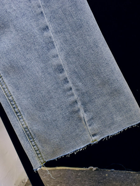 Blugi casual de dama cu crapaturi si talie inalta in albastru