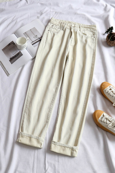 Blugi de dama cu buzunare si talie inalta