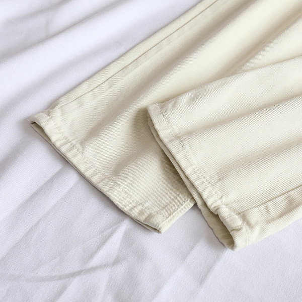 Blugi de dama cu buzunare si talie inalta