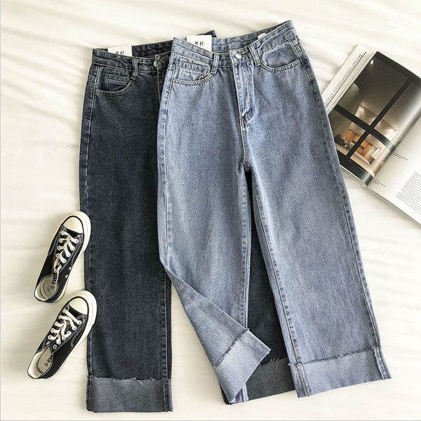 Γυναικεία τζιν ίσια με ψηλή μέση και τσέπες