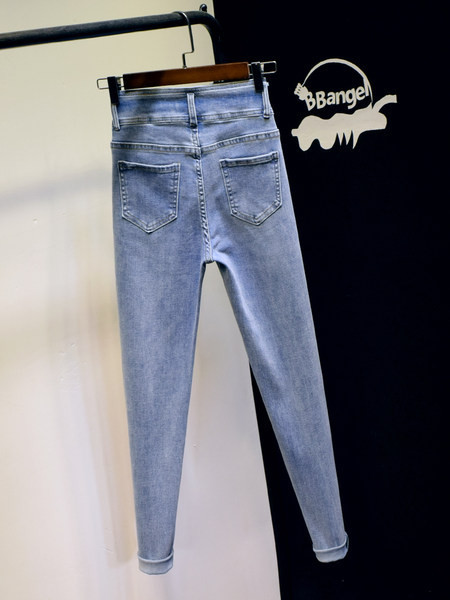 Casual γυναικείο τζιν με υψηλή μέση λεπτό μοντέλο - δύο χρώματα