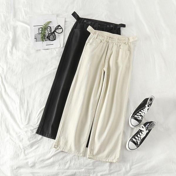 Blugi moderni de dama cu buzunare si nasturi