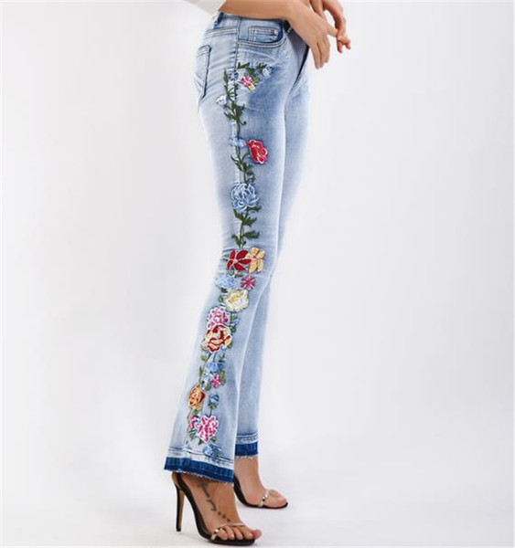 Blugi de damă cu flori brodate Charleston