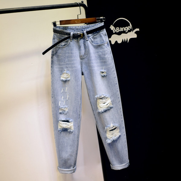 Model nou de blugi de dama cu motive rupte in albastru