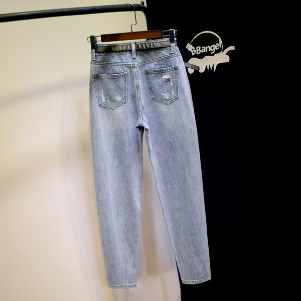 Model nou de blugi de dama cu motive rupte in albastru