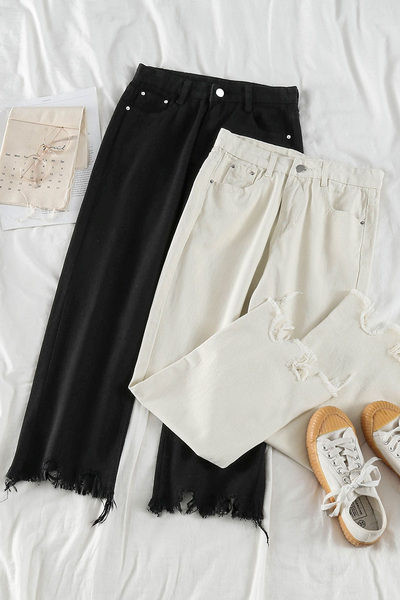 Φαρδύ μοντέλο γυναικεία τζιν με κουμπιά και σκισμένα μοτίβα