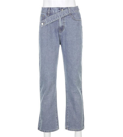 Model larg de blugi de dama cu inchidere asimetrica