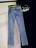 Noul model de damă face blugi cu talie înaltă - culoare albastră