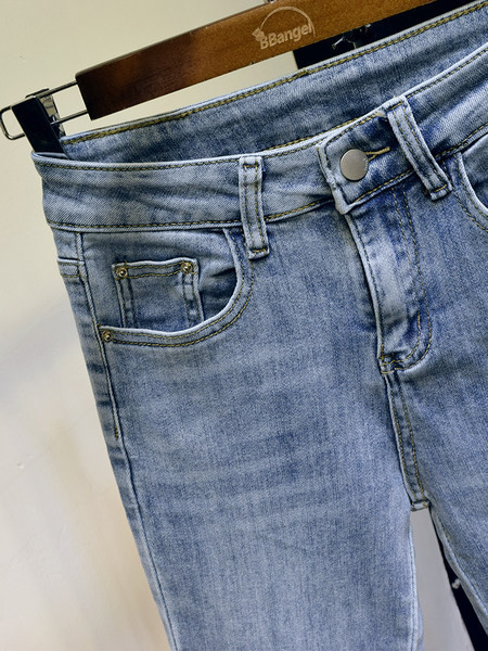 Noul model de damă face blugi cu talie înaltă - culoare albastră