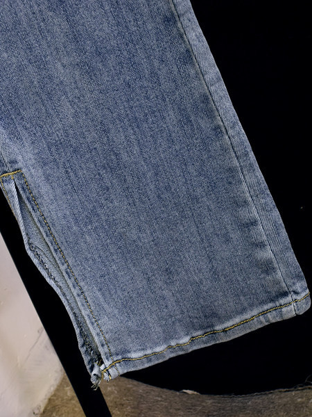 Noul model de damă face blugi cu talie înaltă - culoare albastră